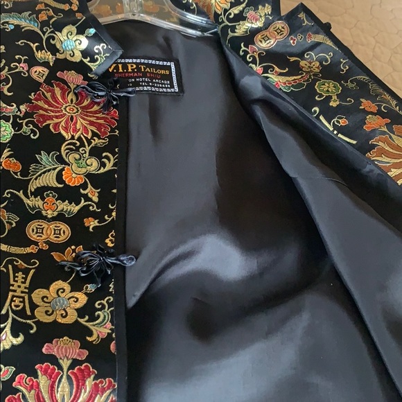 NWOT Gorgeous Embroidered Coat from Hong Kong - Picture 8 of 8